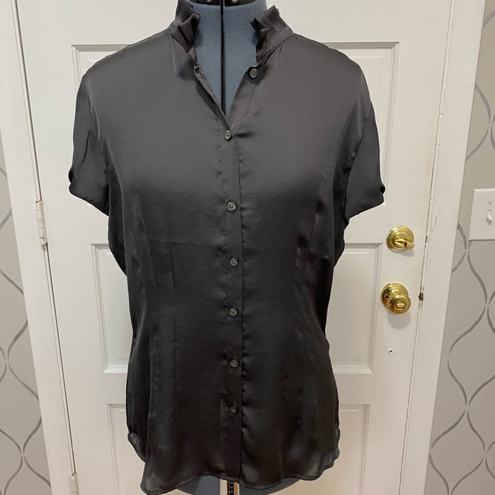 Banana Republic ruffled collar blouse size 14 127